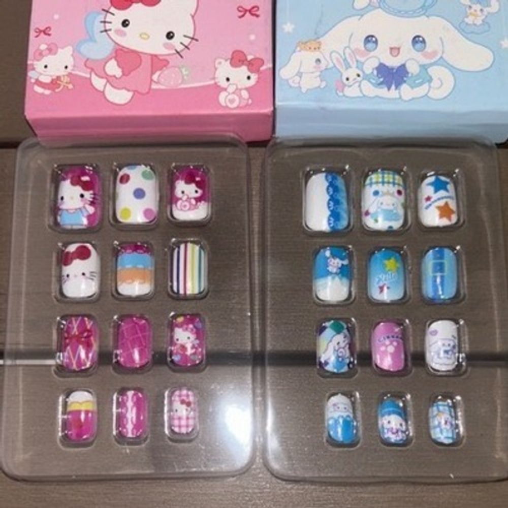 Hello Kitty Cinnamoroll Childrens Nail Art 12 Pcs Press On Nails